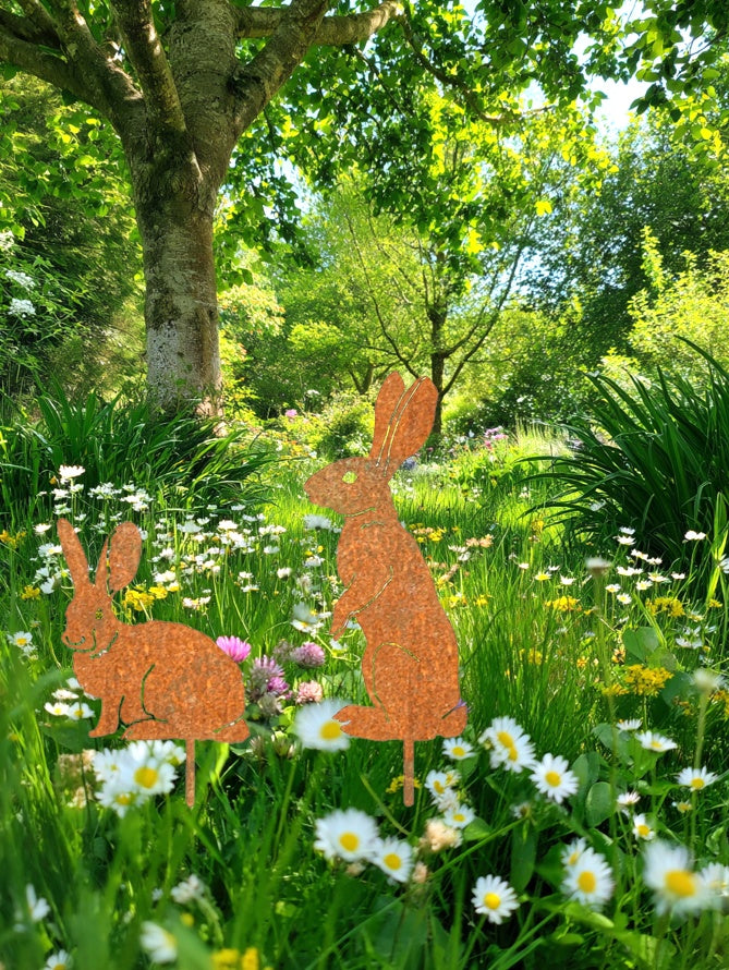 Metal Bunny Yard Stake – Rabbit Easter Garden Decor for Lawn, Patio & Flower Bed