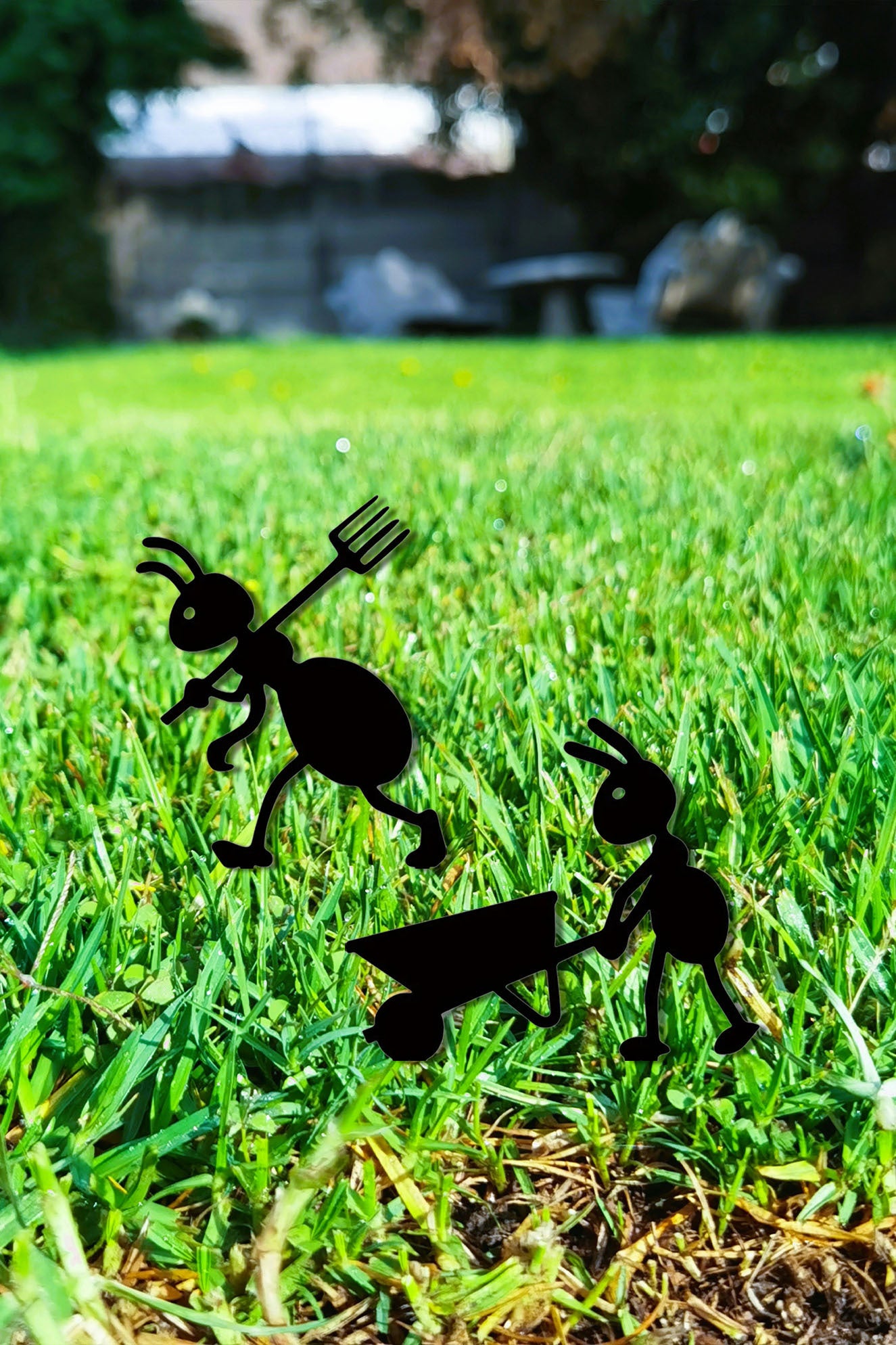 Decorative Iron Ant Garden Stake – Outdoor Metal Yard Art for Lawn, Patio & Backyard