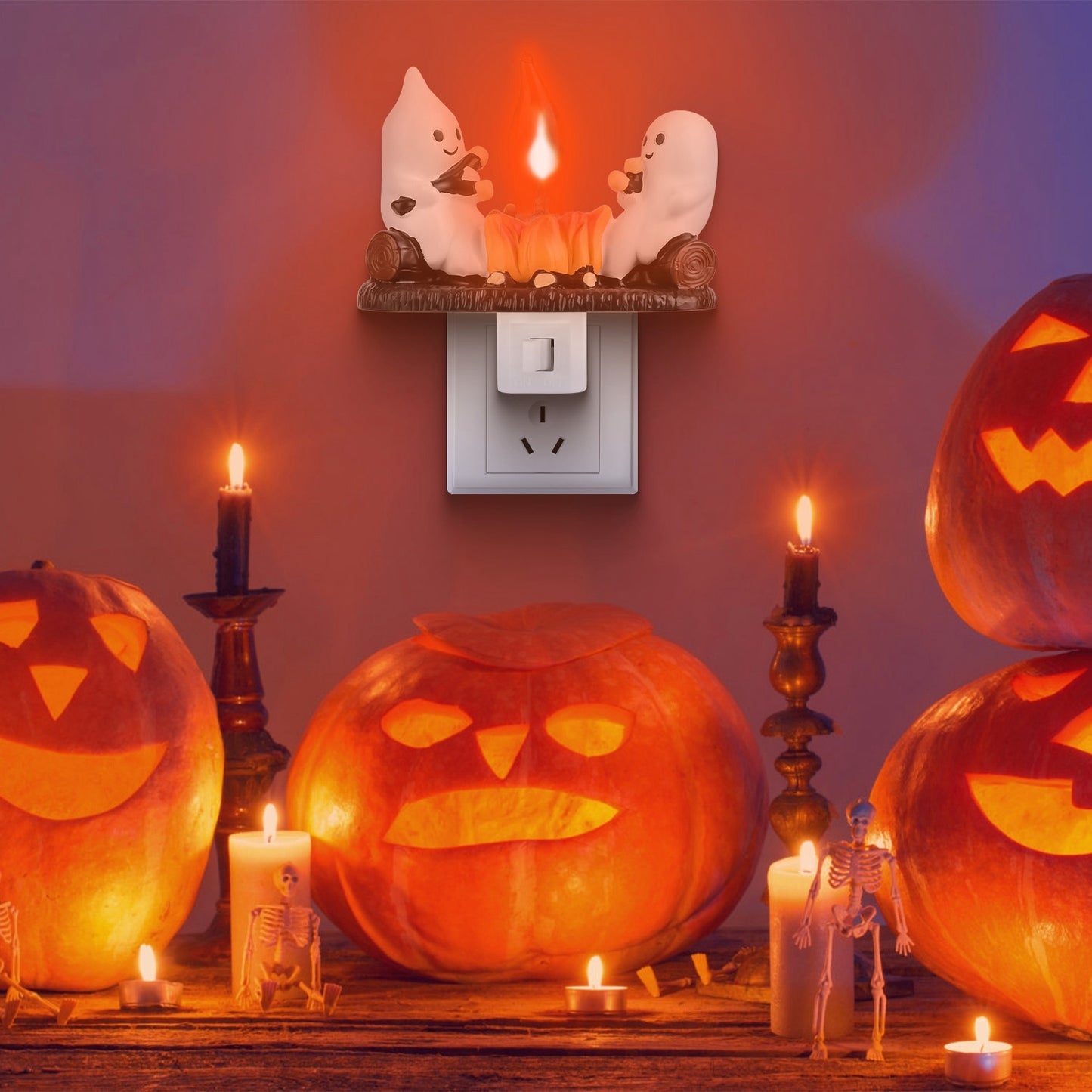 2Pcs Ghost Campfire Flickering Flame Night Light, Funny Halloween Bedroom Nightlight & Holiday Decoration Gift