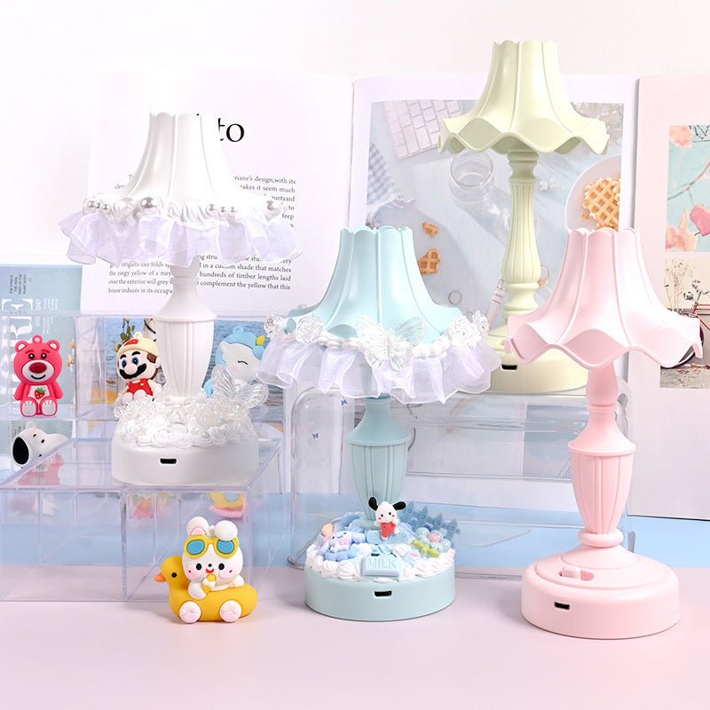 Cute Cream Retro Style Table Lamp, Decorative Bedside Lighting for Bedroom & Living Room