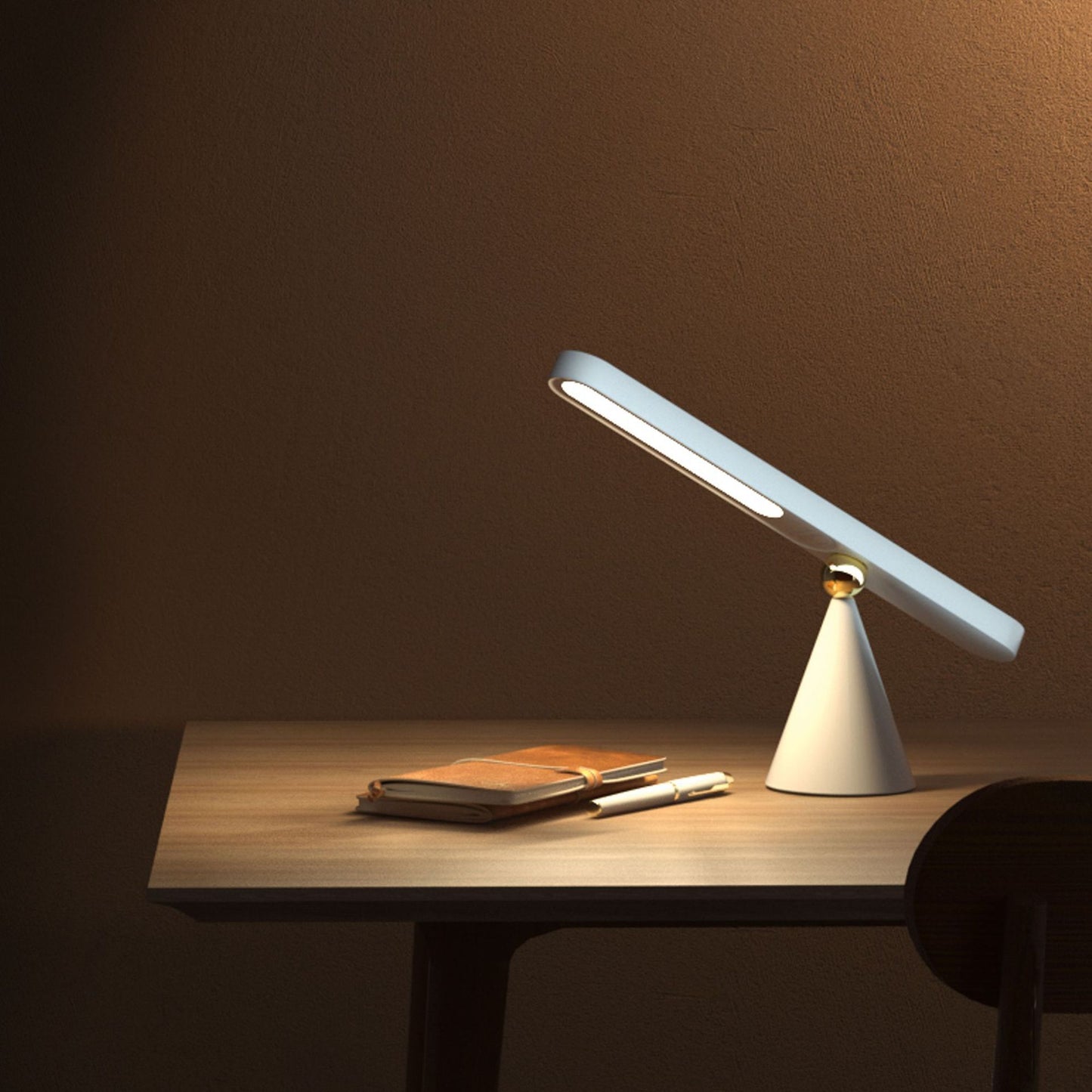 Multifunctional Wireless LED Reading Table Lamp with Magnetic Suction & Touch Control