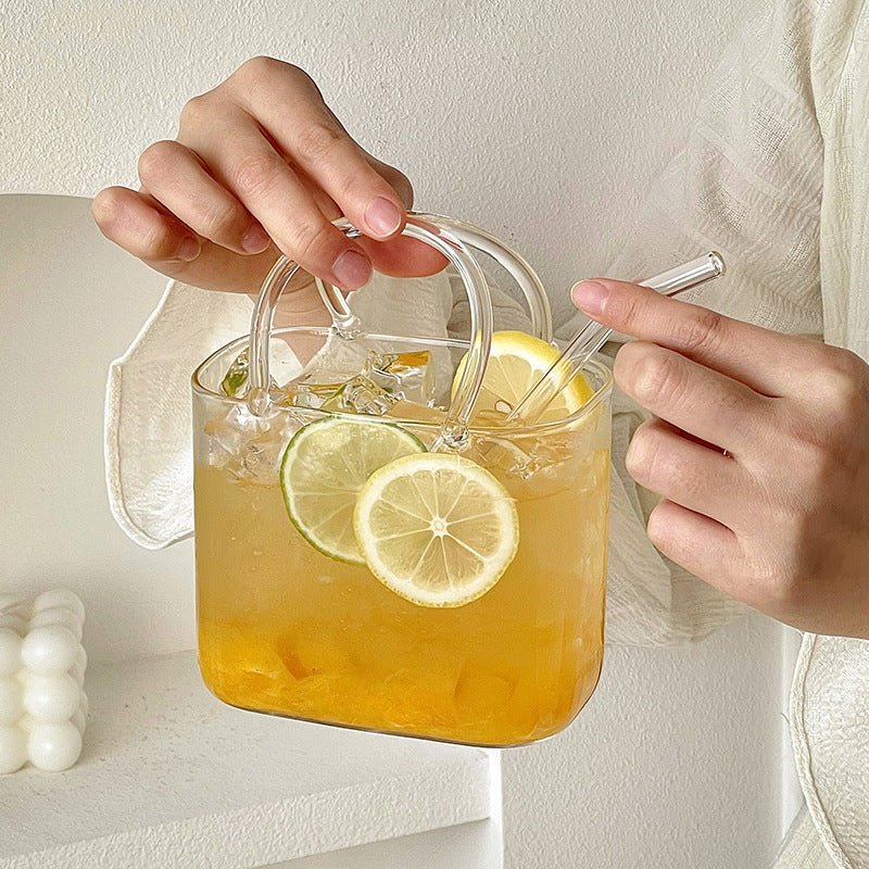 Summer Glass Handbag Cup for Fruit Teas and Cocktails