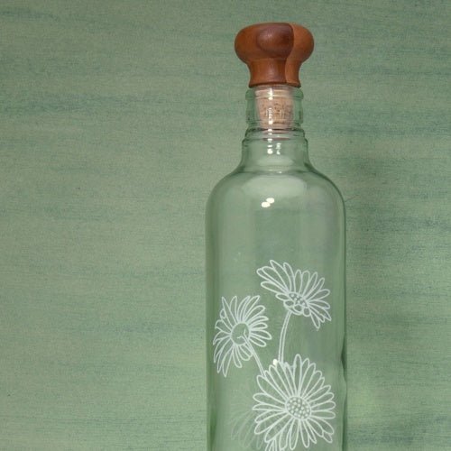 Transparent Glass Water Bottle with Stopper – Decorative Floral Design - DonoHome