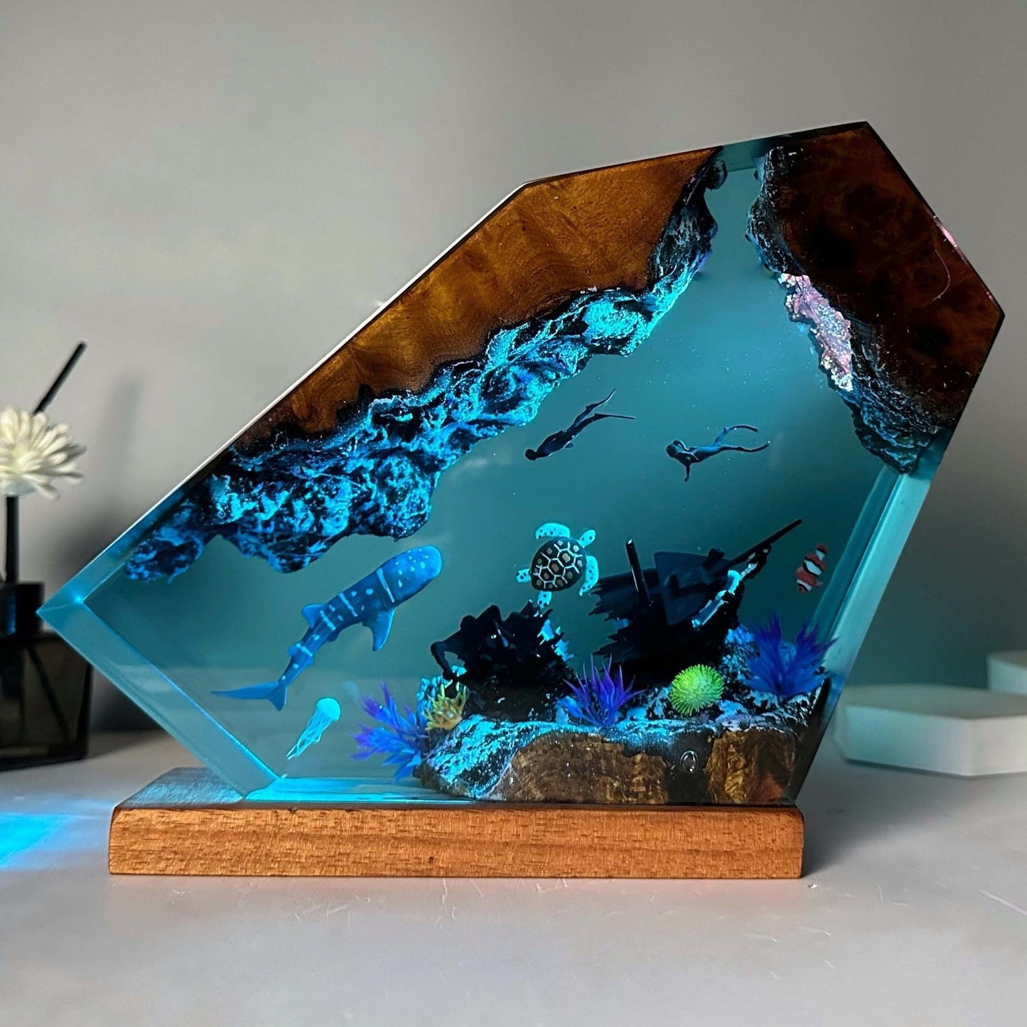 Submarine Resin Diving Decorative Creative Medium Night Lamp with Ocean Theme Design