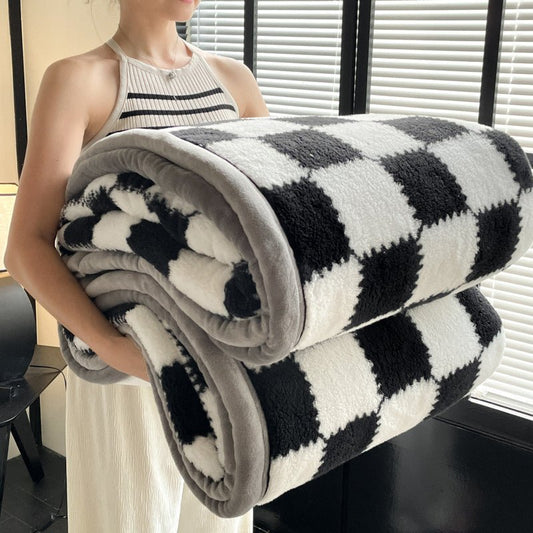 Cozy Shu Velvet Blanket with Chessboard Plaid, Soft Plush All-Season Throw
