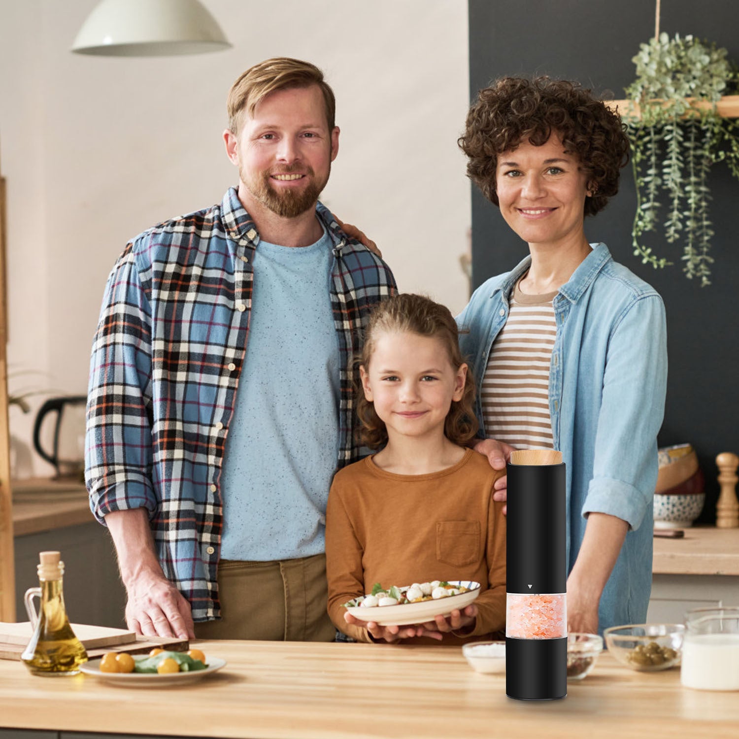 Electric Salt and Pepper Grinder Set with Adjustable Coarseness - One Hand Operation - DonoHome