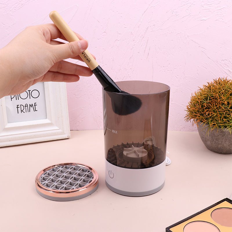 Automatic Electric Makeup Brush Cleaner with USB Charging, Portable Cleaning Tool