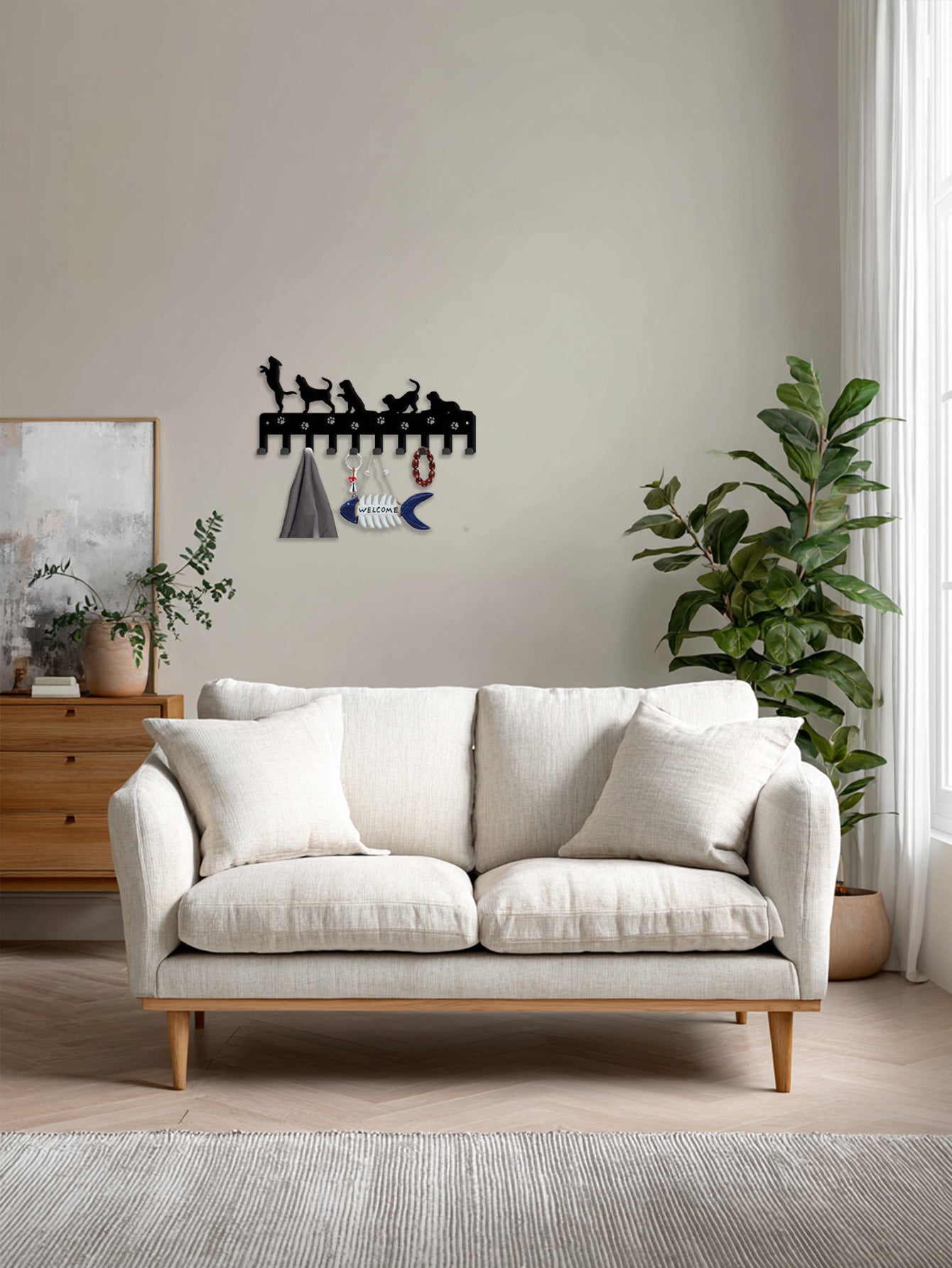 Animal-Inspired Upright Keychain - Detachable Upright Organizer For Every Space