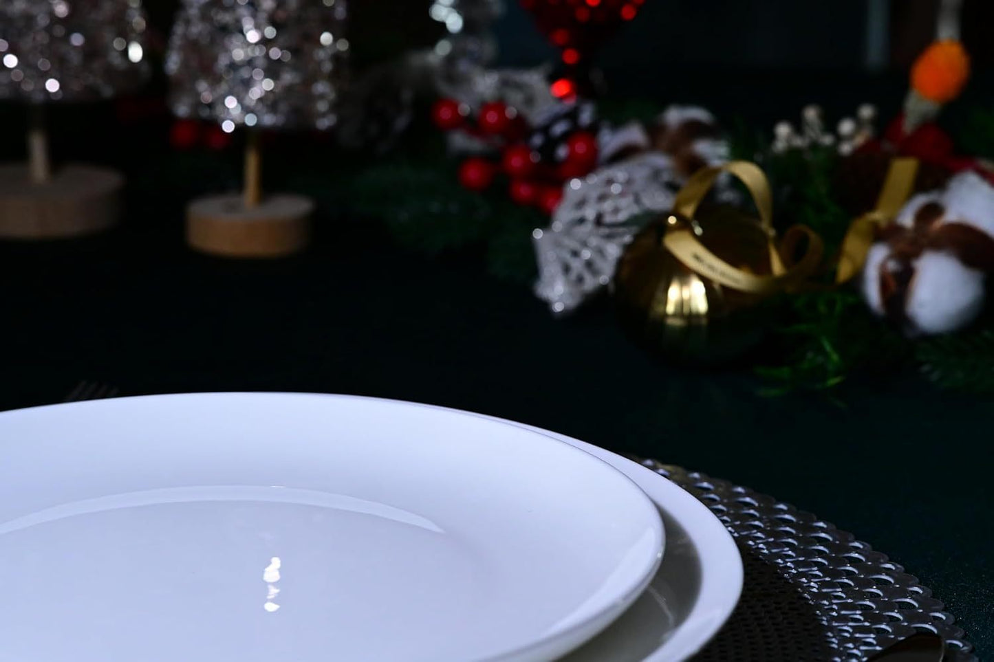 Jasmine Bone China Dinnerware Set – 16-Piece Service for 4 (Microwave & Dishwasher Safe, White)